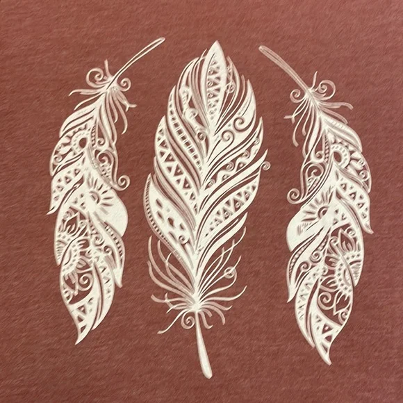 Graphic T-Shirt 🪶 - Picture 5 of 5